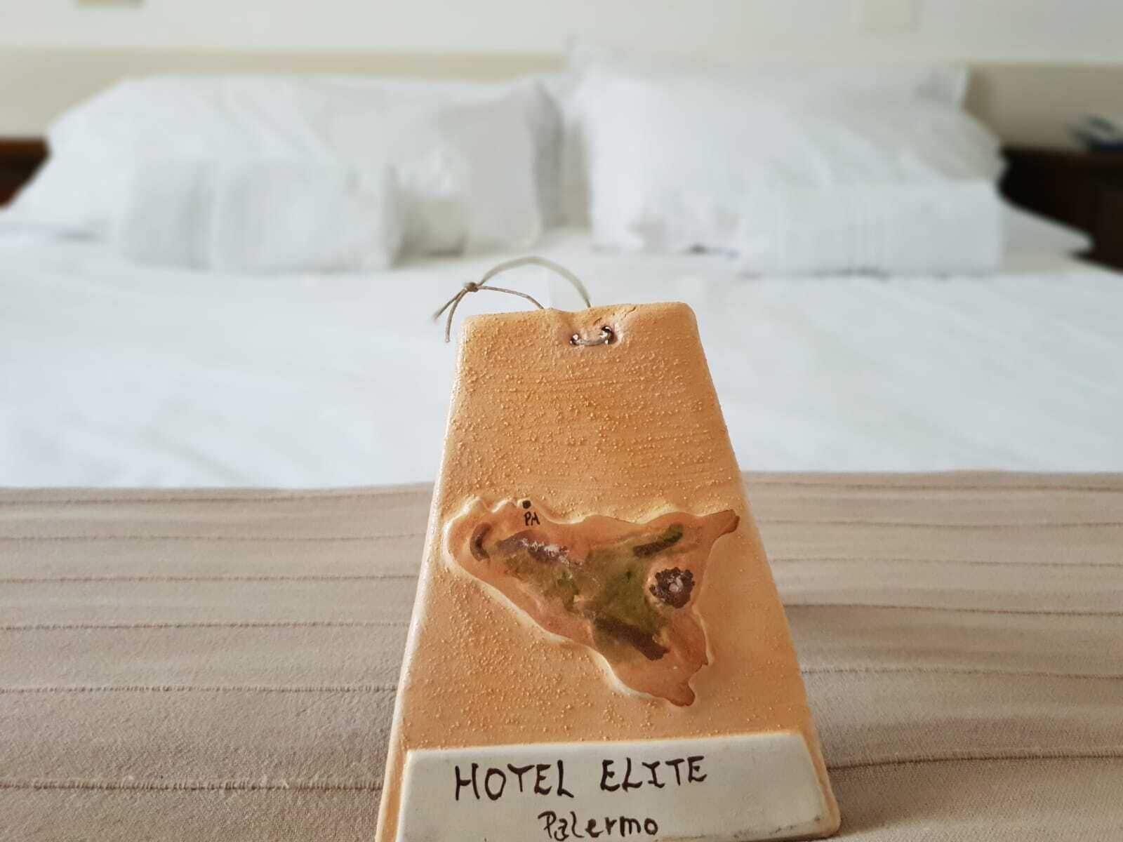 Hotel Elite Palermo Centro Bagian luar foto