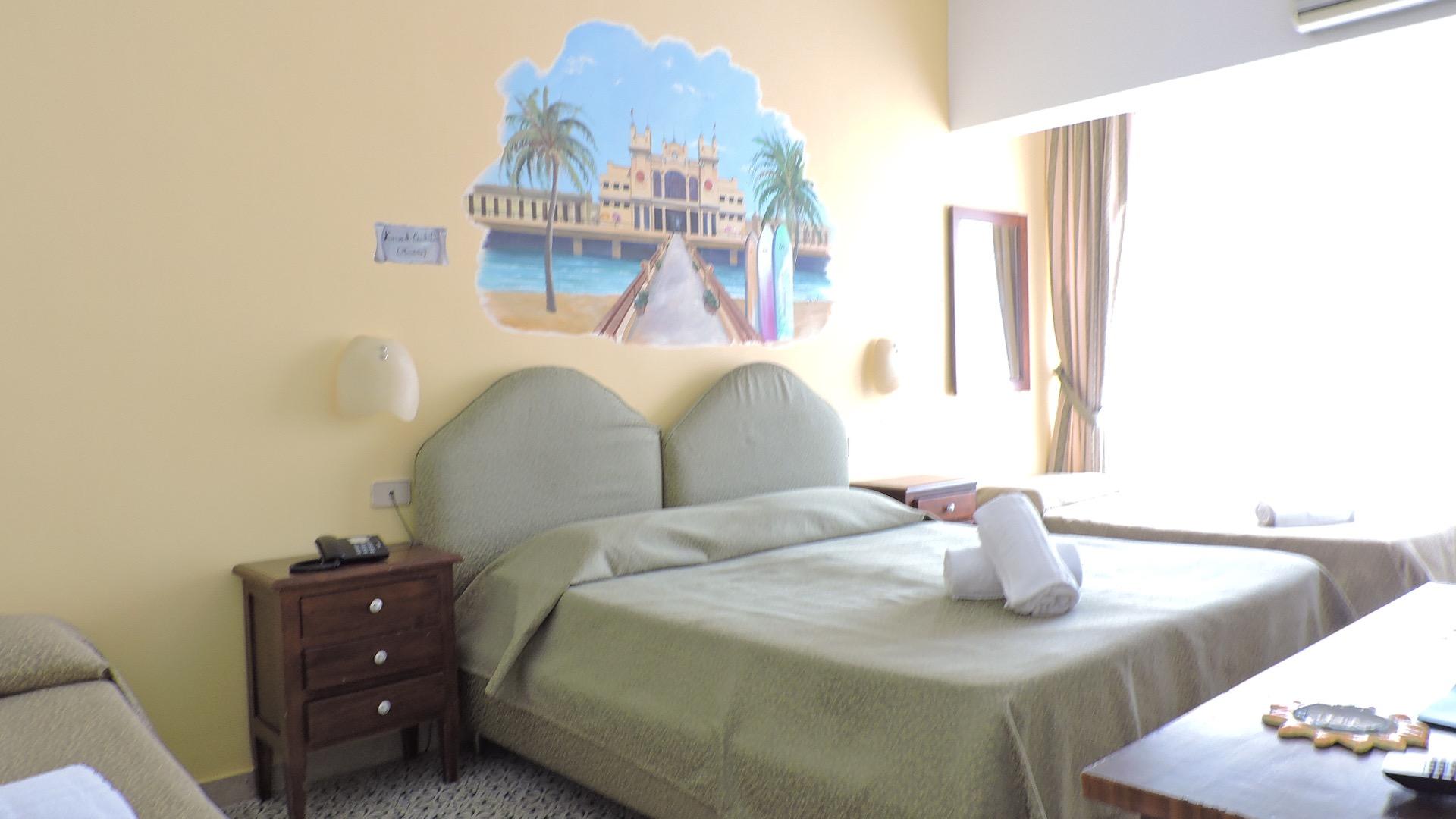 Hotel Elite Palermo Centro Bagian luar foto