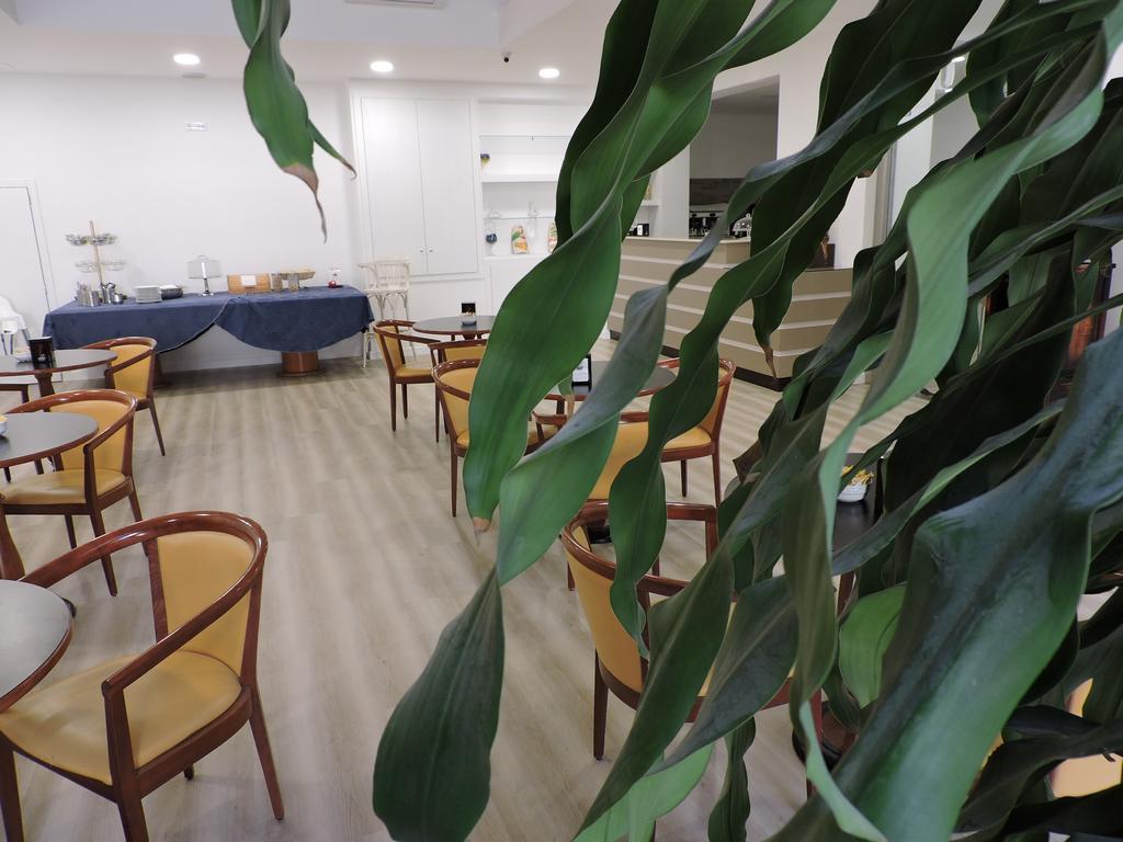 Hotel Elite Palermo Centro Bagian luar foto