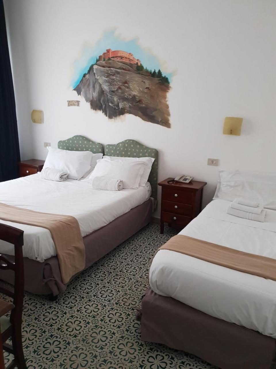 Hotel Elite Palermo Centro Bagian luar foto