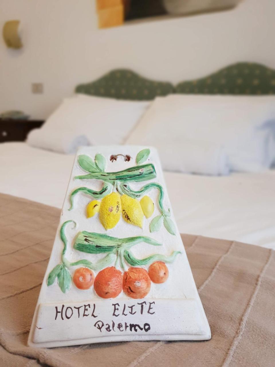 Hotel Elite Palermo Centro Bagian luar foto