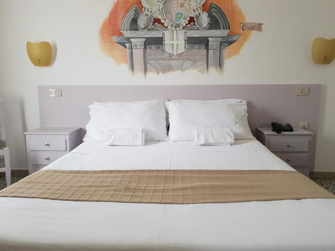 Hotel Elite Palermo Centro Bagian luar foto