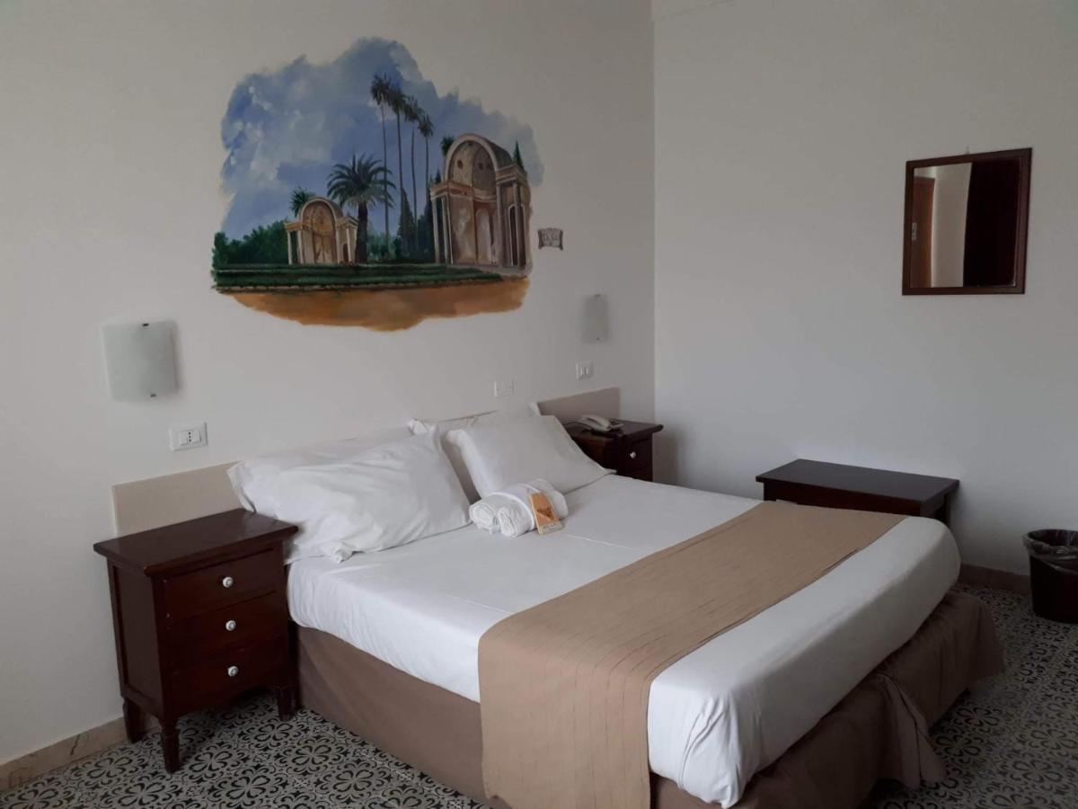 Hotel Elite Palermo Centro Bagian luar foto